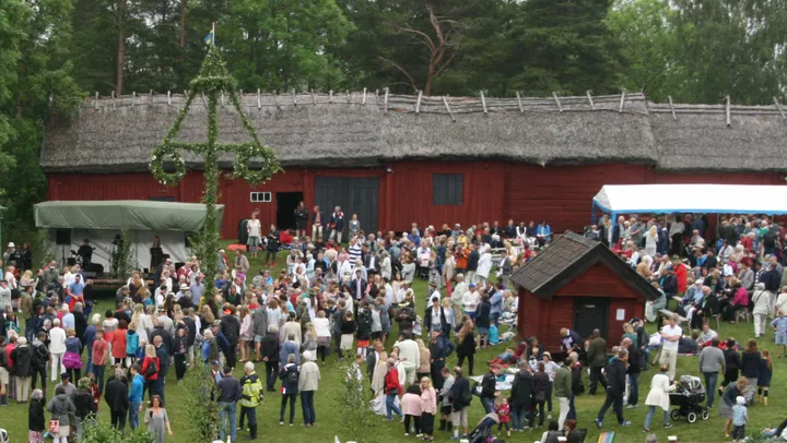 Fira midsommar på Kista hembygdsgård – Väddö
