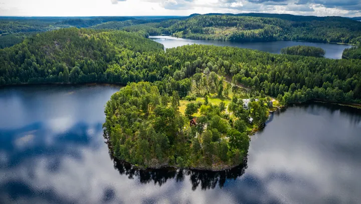 Skriv & Yoga i underbara Henneviken – Henneviken