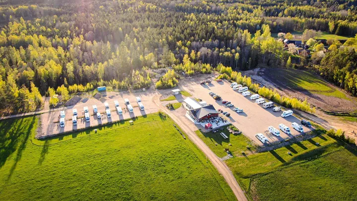 Midsommar i Brandstorp – Brandstorp